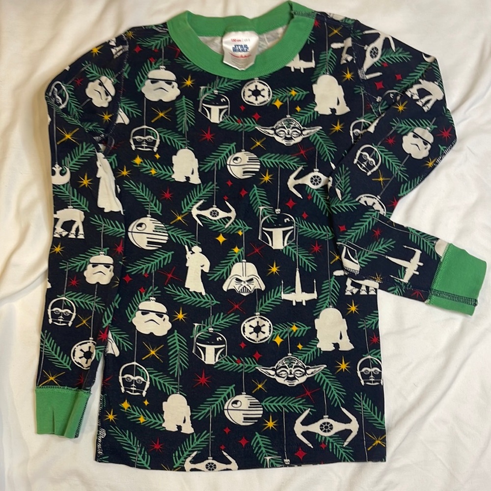 Hanna Andersson Star Wars pajama top size 130, US size 8.